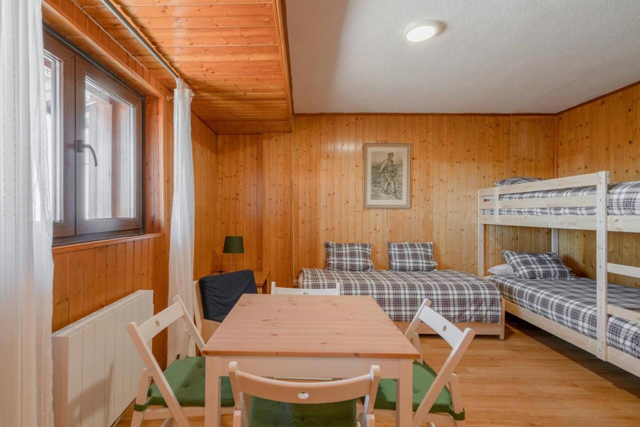 Sierra Nevada San Bernardo Apartment & Garage Exterior photo
